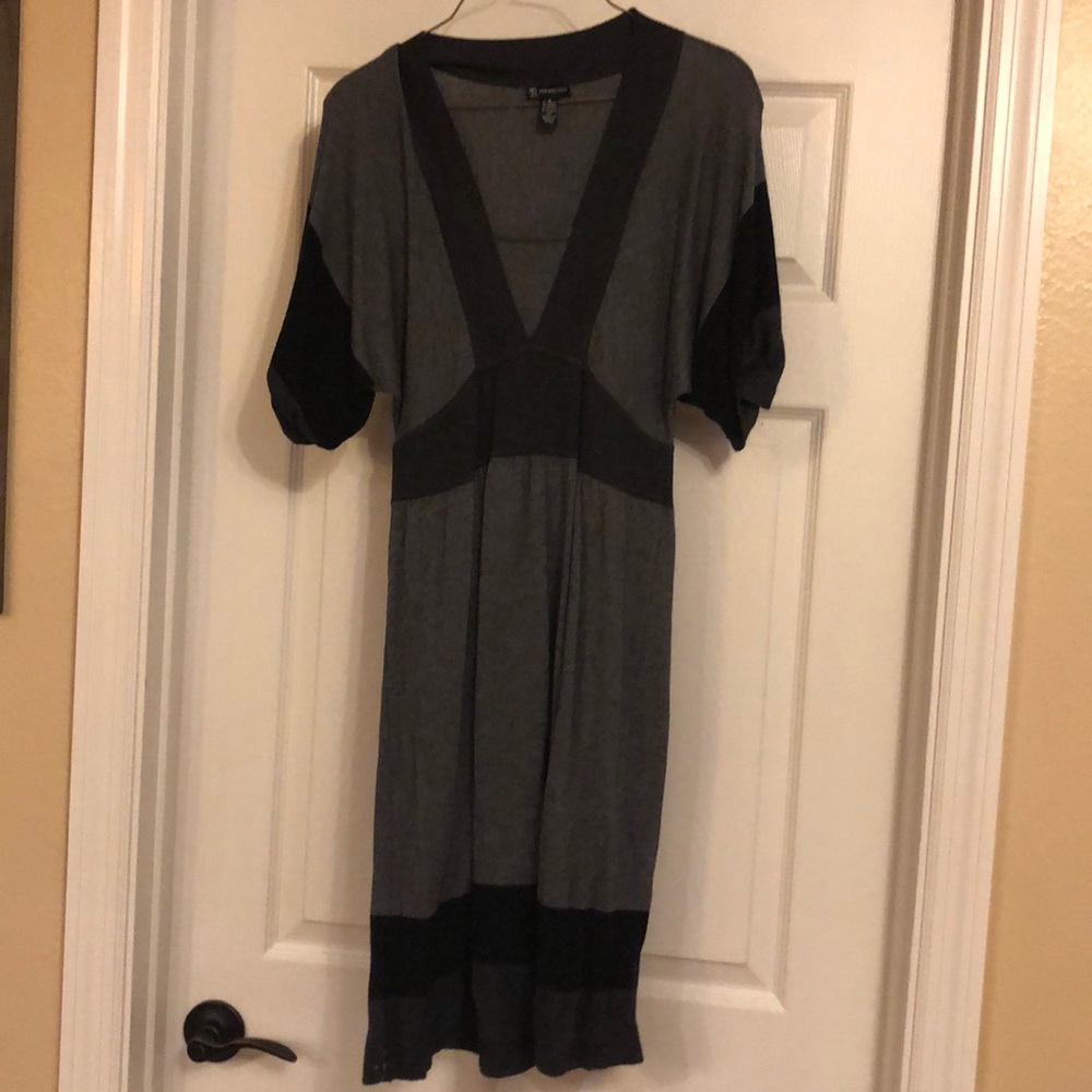 Very flattering business dress